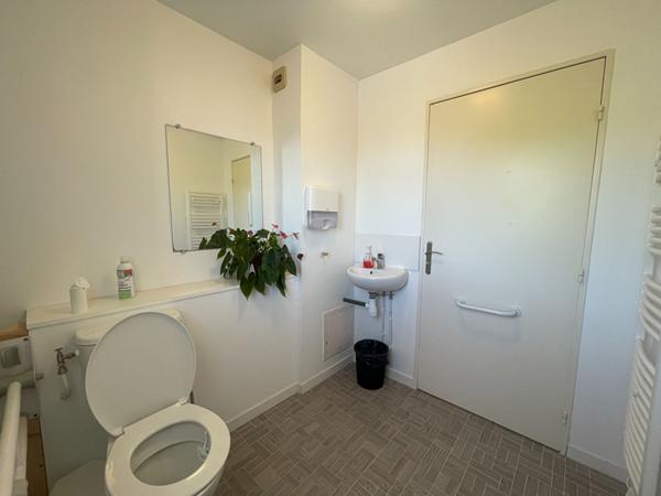 A vendre local professionnel à Vannes situé dans un secteur très prisé - LA GARENNE