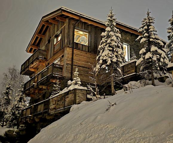 Chalet alpin d'exception à Courchevel - Architecture contemporaine