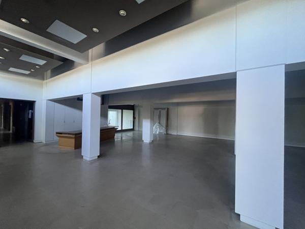 Immeuble à vendre 265 500 € Saint-Martial-d'Artenset 4 405 m² DPE