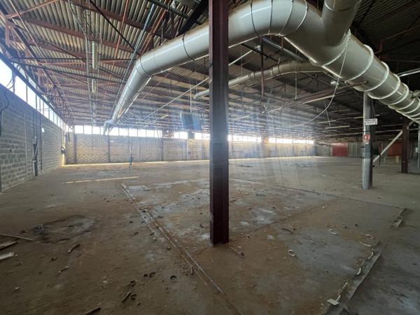 Immeuble à vendre 265 500 € Saint-Martial-d'Artenset 4 405 m² DPE
