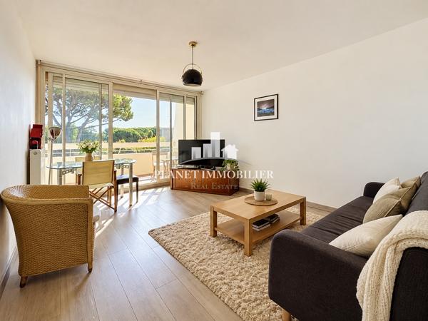 ANTIBES RESIDENCE VAUBAN - APPARTEMENT F1 AVEC CAVE