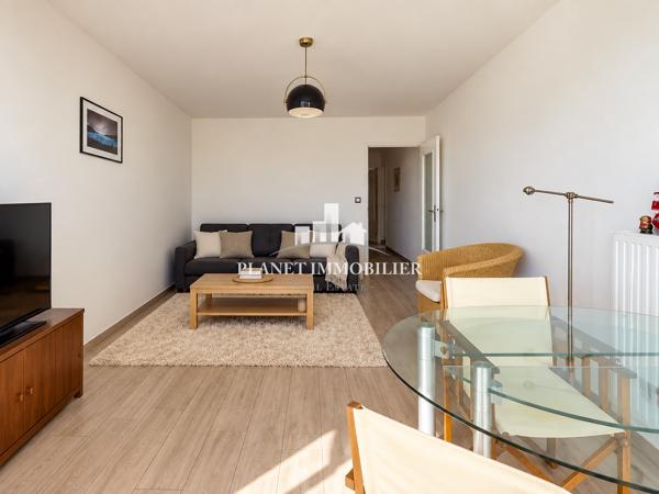 ANTIBES RESIDENCE VAUBAN - APPARTEMENT F1 AVEC CAVE