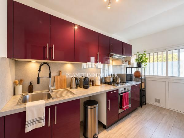 ANTIBES RESIDENCE VAUBAN - APPARTEMENT F1 AVEC CAVE