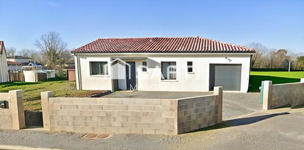 Maison plain pied T5 de 2020 sur 650m2 de terrain , piscine et garage 55m2