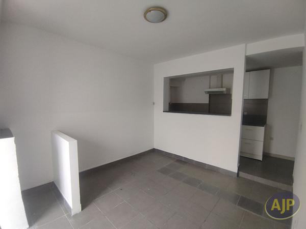 Location appartement Castelnau De Medoc : 438 € - AJP Pauillac Immobilier