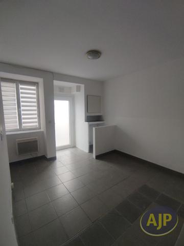Location appartement Castelnau De Medoc : 438 € - AJP Pauillac Immobilier