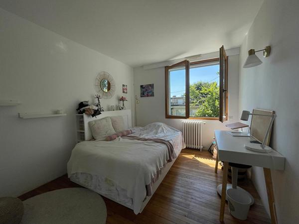 Maison Nantes 6 pièce(s) 126.37m² + studio 14.7m²