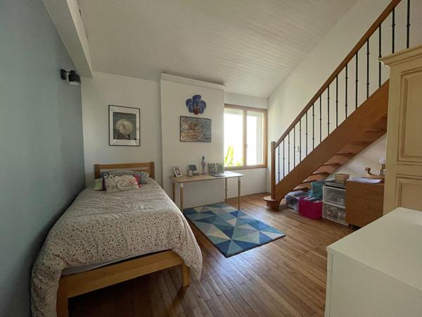 Maison Nantes 6 pièce(s) 126.37m² + studio 14.7m²