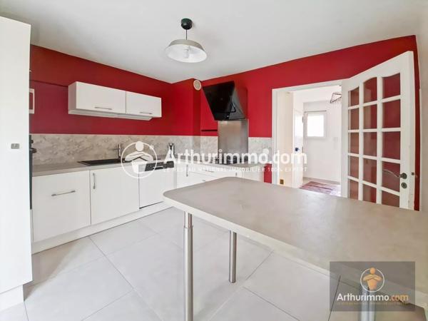 Vente Maison 6 pièces 125 m2 à Saint-Pierre-du-Perray