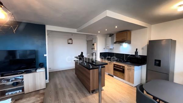 Appartement 3 pièces + balcon +garage