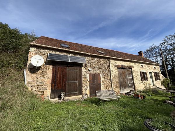 Bellenaves – Ferme authentique sur un terrain de 1,8 hectare Bellenaves (03330)