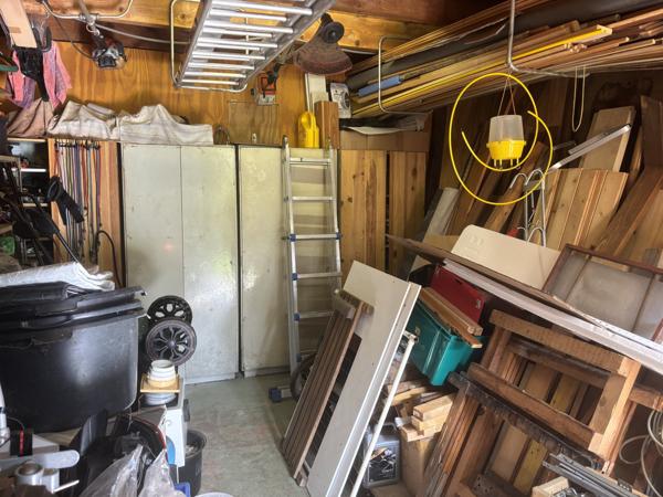 Bellenaves – Ferme authentique sur un terrain de 1,8 hectare Bellenaves (03330)