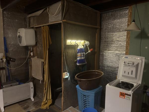 Bellenaves – Ferme authentique sur un terrain de 1,8 hectare Bellenaves (03330)