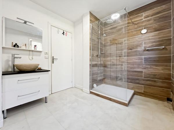 Appartement 3 pièces à Palaiseau - Double balcon et bon état général