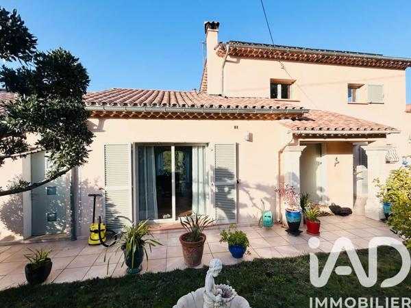 Maison à vendre 6 pièces 147 m² Fréjus