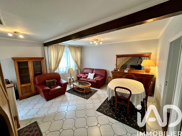 Maison à vendre 5 pièces 95 m² Saint-Arnoult-en-Yvelines