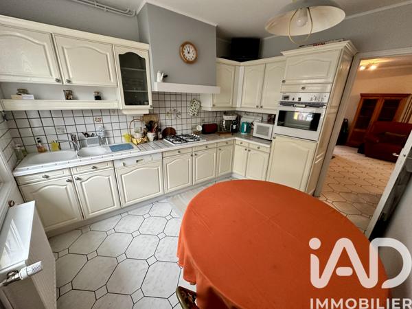 Maison à vendre 5 pièces 95 m² Saint-Arnoult-en-Yvelines