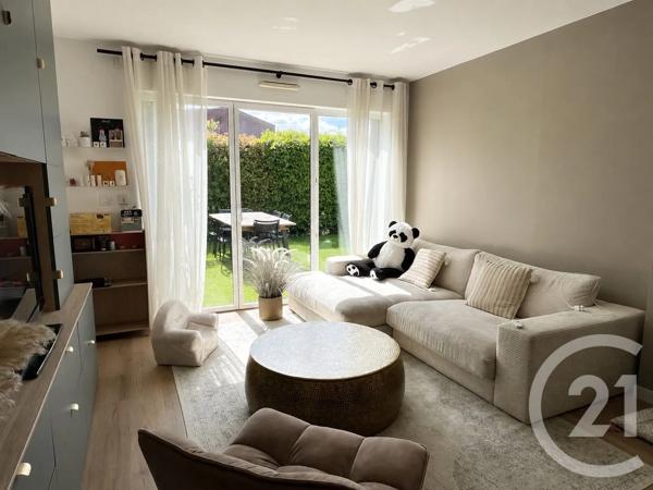 Appartement F3 à vendre  3 pièces - 64 m 2   MELESSE  - 35