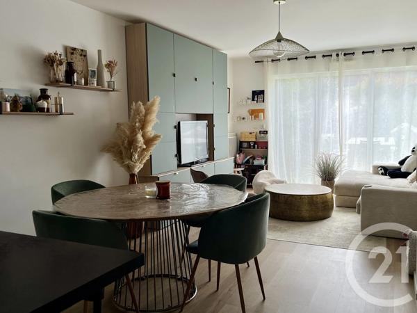 Appartement F3 à vendre  3 pièces - 64 m 2   MELESSE  - 35