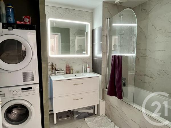Appartement F3 à vendre  3 pièces - 64 m 2   MELESSE  - 35