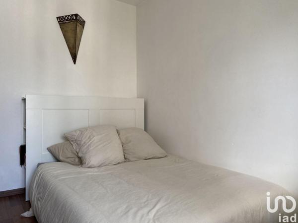 Location appartement 2 pièces 30 m² Paris 18