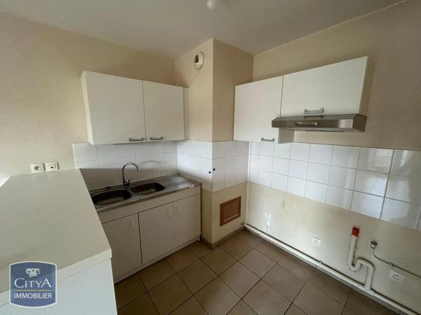 Appartement à louer 2 pièces 44.28m² Clermont-Ferrand (63100)