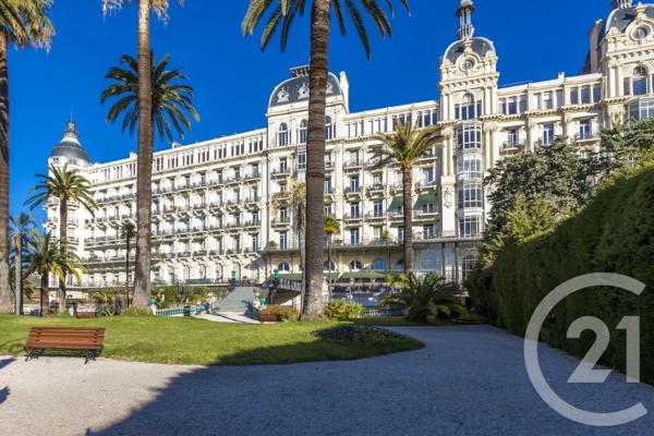 Appartement F2 à vendre  2 pièces - 63,80 m 2   VILLEFRANCHE SUR MER  - 06