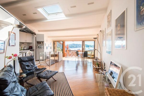 Appartement F2 à vendre  2 pièces - 63,80 m 2   VILLEFRANCHE SUR MER  - 06