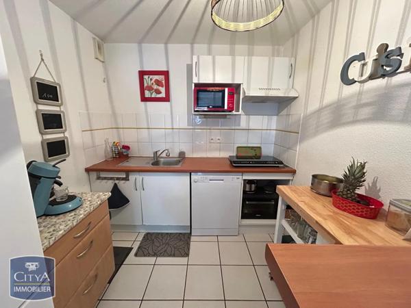 Appartement à louer 3 pièces 54.02m² Tarbes (65000)