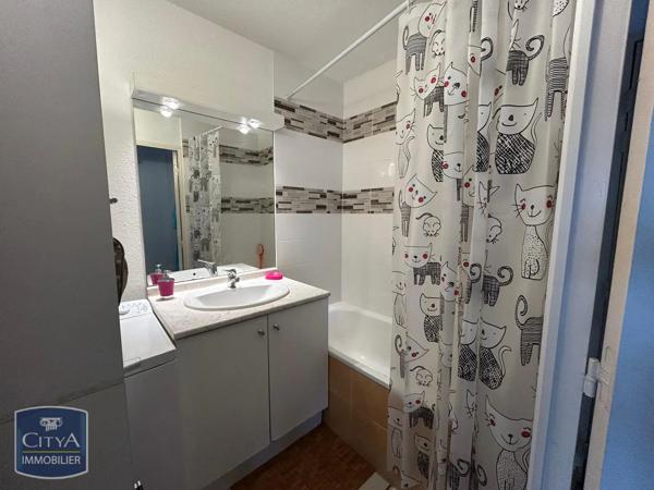 Appartement à louer 3 pièces 54.02m² Tarbes (65000)