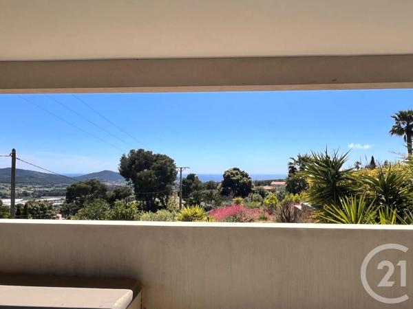 Maison à vendre  6 pièces - 240 m 2   LA CADIERE D AZUR  - 83