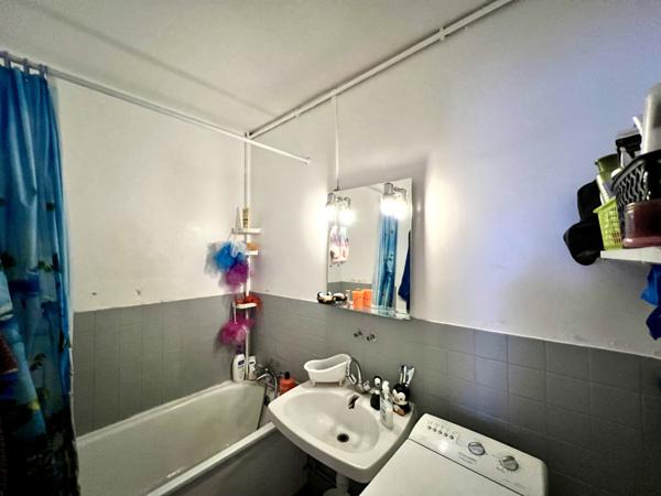 Aulnay-sous-Bois (93600) 3 Pièces avec parking, balcon et cave