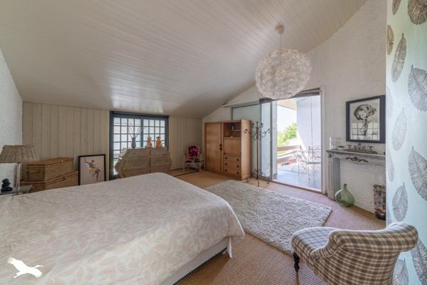 Maison 255 000 € Puymirol 4 p 205 m² DPE D
