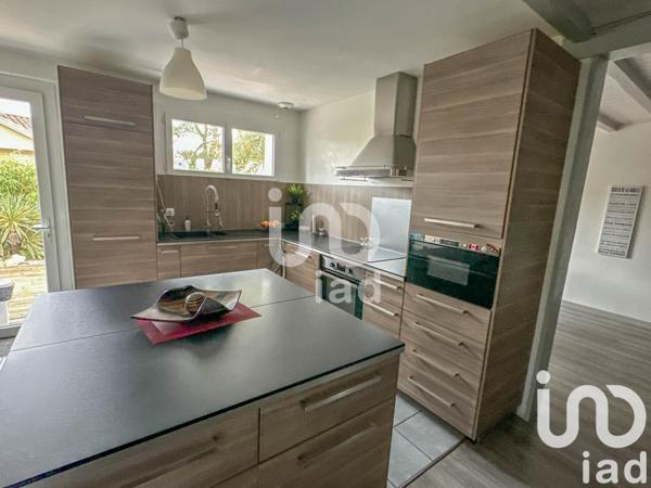 Maison à vendre 4 pièces 105 m² Le Pian-Médoc