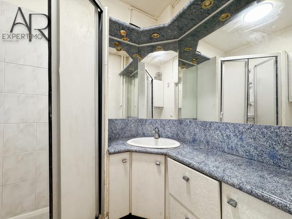 Villeneuve-la-Garenne (92390) T3 - VILLENEUVE-LA-GARENNE - BALCON - CAVE - PARKING