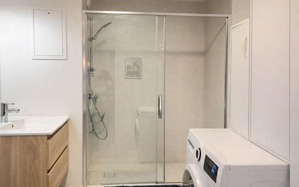 Appartement à louer    2 pièces • 46 m2 Tosse