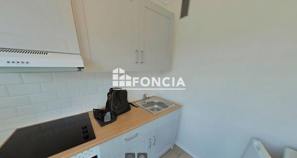 Location Studio meublé 30.83 m² - Cormelles-le-royal 14123