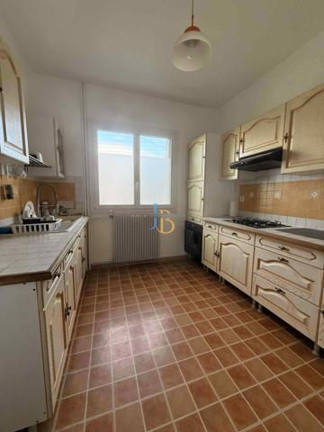 Bourges (18000) SUPERBE MAISON QUARTIER AÉROPORT 106 m² HABITABLES