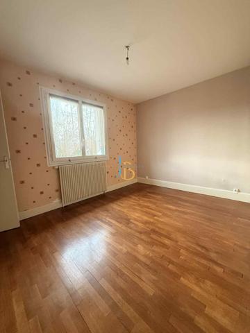 Bourges (18000) SUPERBE MAISON QUARTIER AÉROPORT 106 m² HABITABLES