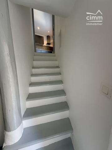 Charmant appartement rénové avec garage au cœur de Caumont-sur-Durance