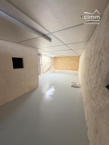 Charmant appartement rénové avec garage au cœur de Caumont-sur-Durance