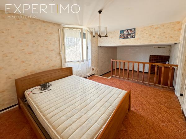 Castelnau-le-Lez (34170) Maison à fort potentiel avec jardin, piscine et grand garage