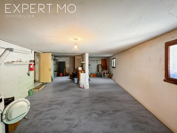 Castelnau-le-Lez (34170) Maison à fort potentiel avec jardin, piscine et grand garage