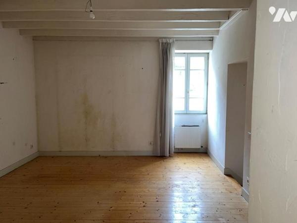 vente maison de village  type 5 avec beau terrain d'agrément