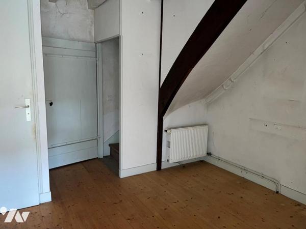 vente maison de village  type 5 avec beau terrain d'agrément