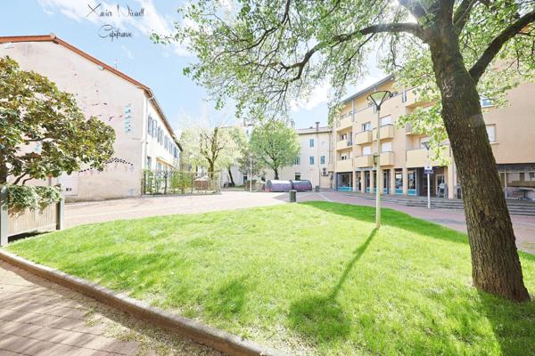 Dpt Ain (01), à vendre BOURG EN BRESSE appartement T5 de 128 m²