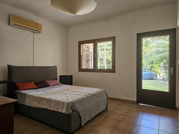 Bernica – Fort potentiel - 187 m² de surfaces (100 m² habitables + annexes) sur 1 070 m² de terrain