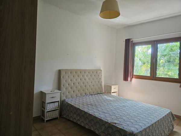 Bernica – Fort potentiel - 187 m² de surfaces (100 m² habitables + annexes) sur 1 070 m² de terrain