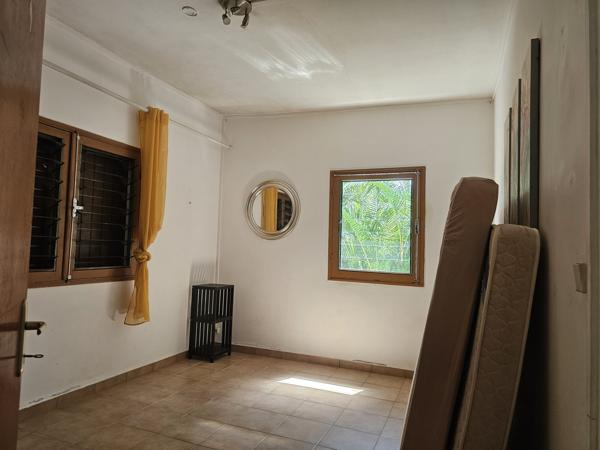 Bernica – Fort potentiel - 187 m² de surfaces (100 m² habitables + annexes) sur 1 070 m² de terrain