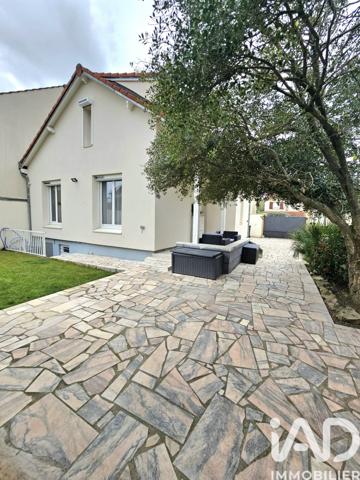 Maison à vendre 4 pièces 90 m² Sainte-Geneviève-des-Bois